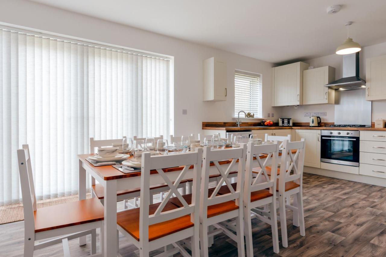 Oakley - Large, Elegant, Dog Friendly & Parking Vila Whitby Exterior foto