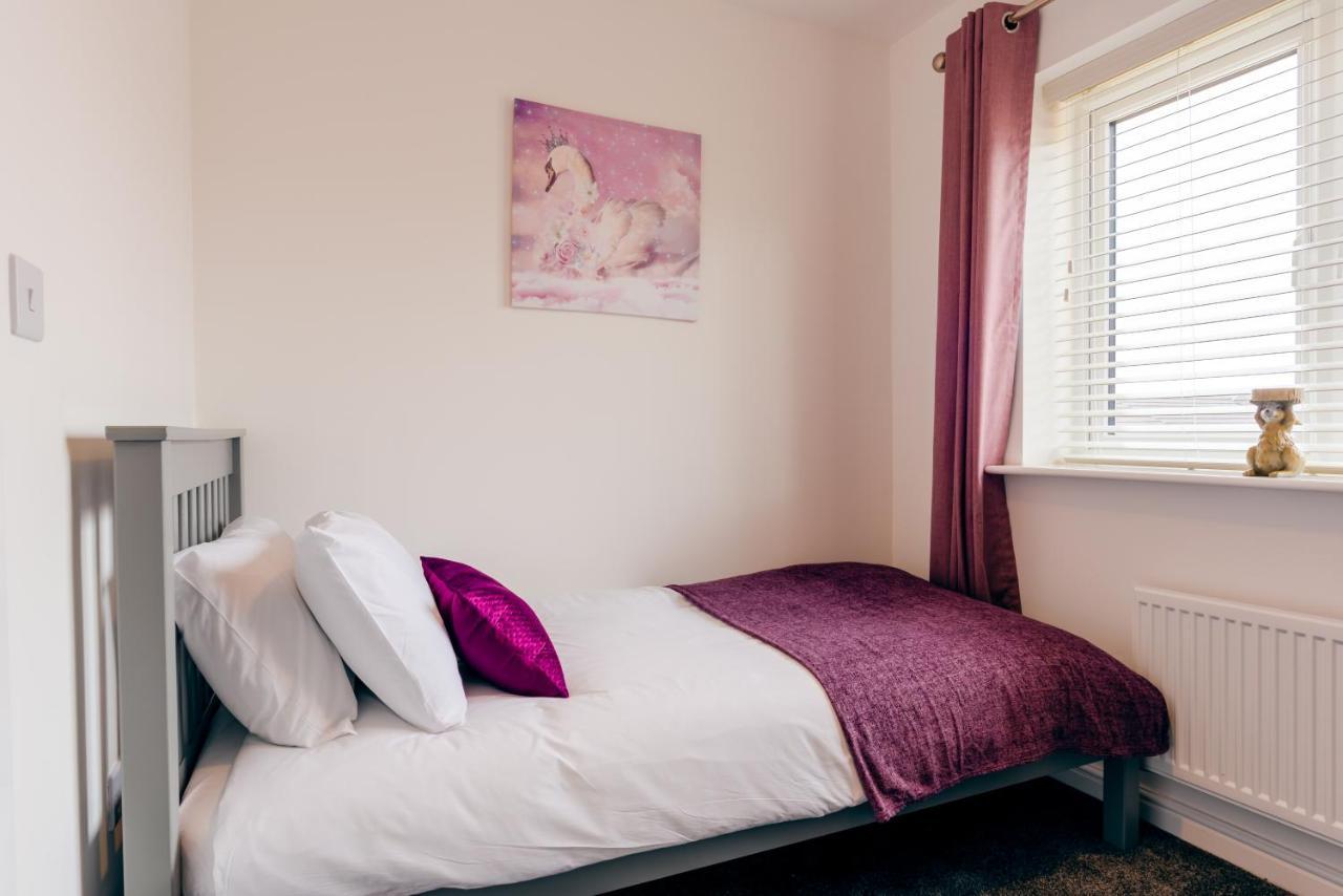 Oakley - Large, Elegant, Dog Friendly & Parking Vila Whitby Exterior foto