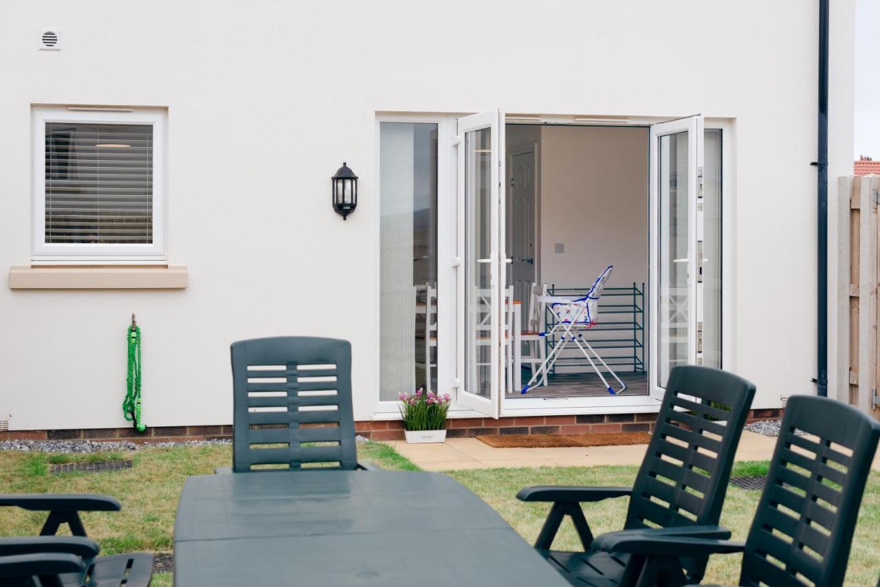 Oakley - Large, Elegant, Dog Friendly & Parking Vila Whitby Exterior foto
