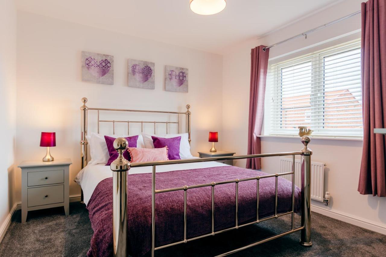 Oakley - Large, Elegant, Dog Friendly & Parking Vila Whitby Exterior foto